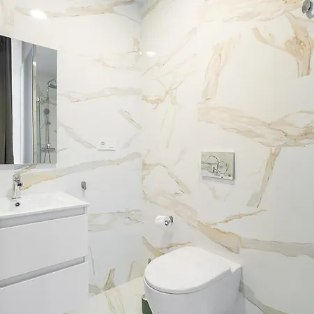 Feelathome Conde Apartment