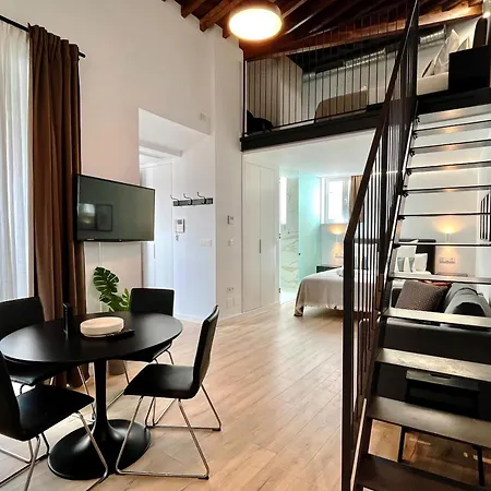 Feelathome Conde Apartment Malaga